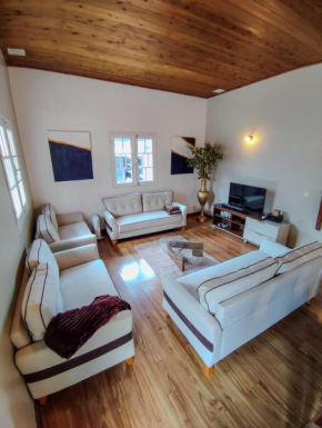 La Villa Sandhya